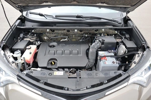 Внедорожник Toyota RAV4 2017 года, 2220000 рублей, Брянск