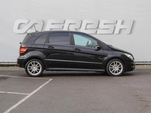 Хетчбэк Mercedes-benz B-класс 2011 года, 930000 рублей, Волгоград