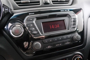 Седан Kia Rio 2012 года, 1029000 рублей, Красноярск