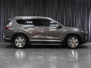 Внедорожник Hyundai Santa Fe 2019 года, 2549000 рублей, Тюмень