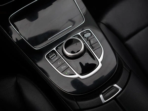 Седан Mercedes-benz E-класс 2019 года, 2200000 рублей, Большой Сочи