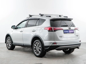 Внедорожник Toyota RAV4 2019 года, 3321444 рублей, Москва