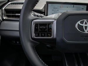Внедорожник Toyota RAV4 2026 года, 4530000 рублей, Краснодар
