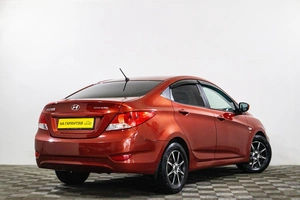 Седан Hyundai Solaris 2013 года, 739000 рублей, Сургут