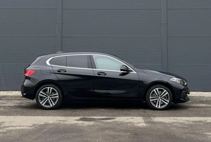 Хетчбэк BMW 1 серия 2022 года, 3350000 рублей, Солонцы
