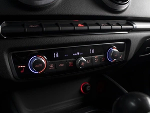 Седан Audi A3 2013 года, 1640000 рублей, Омск