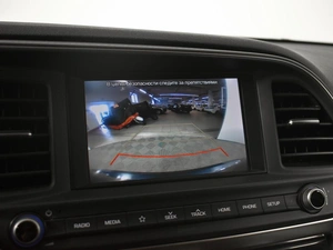 Седан Hyundai Elantra 2019 года, 1648100 рублей, Казань