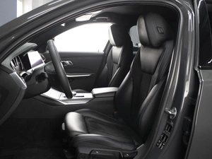 Седан BMW 3 серия 2019 года, 3699000 рублей, Омск