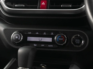 Внедорожник Daihatsu Rocky 2021 года, 1560000 рублей, Омск