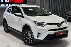 Внедорожник Toyota RAV4 2018 года, 2380000 рублей, Красноярск
