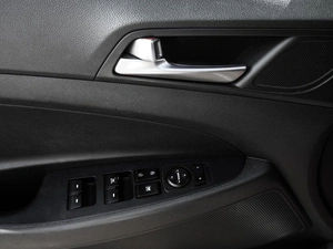 Внедорожник Hyundai Tucson 2016 года, 1749999 рублей, Тверь