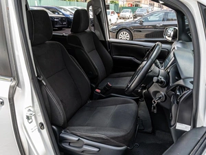 Минивэн Toyota Esquire 2016 года, 1890000 рублей, Краснодар