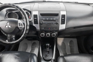 Внедорожник Mitsubishi Outlander 2007 года, 1149000 рублей, Барнаул