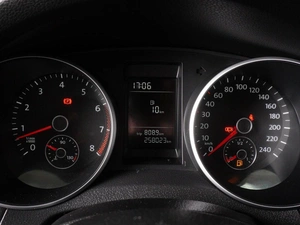 Хетчбэк Volkswagen Golf 2012 года, 998000 рублей, Минеральные Воды