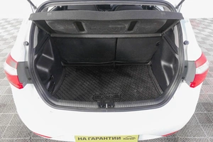 Хетчбэк Kia Rio 2014 года, 869000 рублей, Кемерово