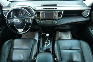 Внедорожник Toyota RAV4 2013 года, 2349000 рублей, Омск