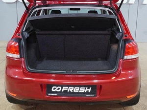Хетчбэк Volkswagen Golf 2010 года, 849000 рублей, Воронеж
