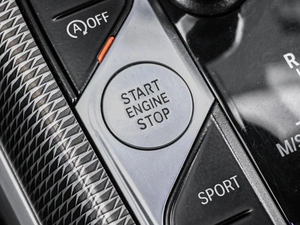 Седан BMW 3 серия 2019 года, 3449000 рублей, Кирилловка