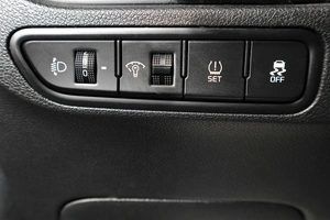 Седан Kia Rio 2017 года, 1059000 рублей, Тюмень