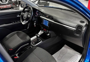 Хетчбэк Kia Rio X-Line 2019 года, 1437000 рублей, Красноярск