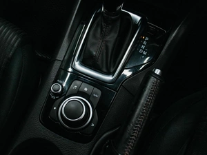 Хетчбэк Mazda Axela 2015 года, 1189000 рублей, Красноярск