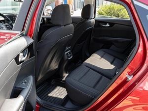 Седан Kia Cerato 2019 года, 1819000 рублей, Краснодар