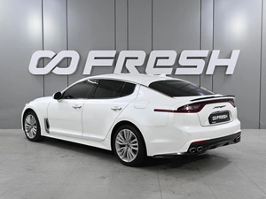 Лифтбек Kia Stinger 2018 года, 2349000 рублей, Аксай