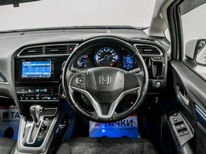 Универсал Honda Shuttle 2017 года, 1350000 рублей, Красноярск
