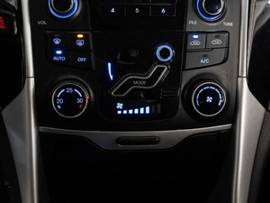 Седан Hyundai Sonata 2010 года, 799000 рублей, Ставрополь