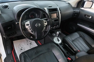 Внедорожник Nissan X-Trail 2014 года, 1539000 рублей, Омск