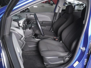 Хетчбэк Chevrolet Aveo 2012 года, 800000 рублей, Ростов-на-Дону