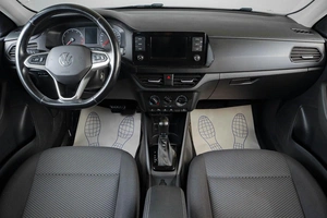 Лифтбек Volkswagen Polo 2021 года, 1669000 рублей, Тюмень