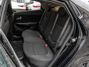 Седан Kia Rio 2016 года, 1080000 рублей, Краснодар