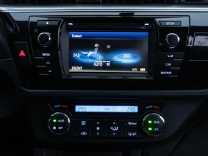 Седан Toyota Corolla 2014 года, 1520000 рублей, Краснодар