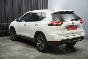 Внедорожник Nissan X-Trail 2019 года, 2497000 рублей, Красноярск