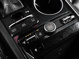 Седан Kia K5 2021 года, 2599000 рублей, Кирилловка