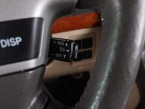 Внедорожник Toyota Land Cruiser 2013 года, 3819000 рублей, Воронеж