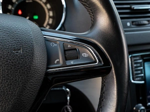 Внедорожник Skoda Yeti 2016 года, 1249000 рублей, Краснодар