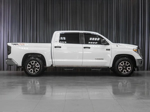 Пикап Toyota Tundra 2018 года, 6619000 рублей, Тюмень