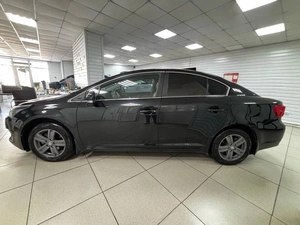 Седан Toyota Avensis 2012 года, 1249000 рублей, Ачинск
