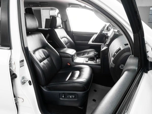 Внедорожник Toyota Land Cruiser 2021 года, 8499000 рублей, Тюмень