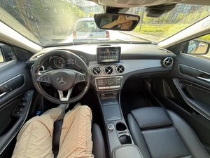 Внедорожник Mercedes-Benz GLA-класс 2017 года, 2650000 рублей, Красноярск