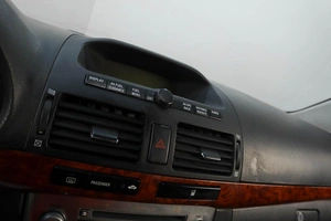 Седан Toyota Avensis 2005 года, 619000 рублей, Челябинск