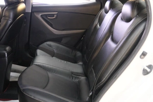 Седан Hyundai Avante 2011 года, 829000 рублей, Омск