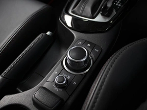 Внедорожник Mazda CX-3 2015 года, 1460000 рублей, Омск