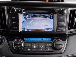 Внедорожник Toyota RAV4 2018 года, 2679000 рублей, Тюмень