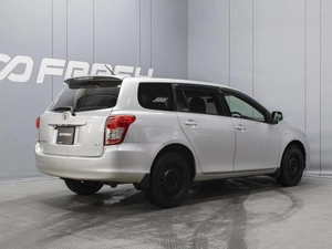 Универсал Toyota Corolla Fielder 2009 года, 850000 рублей, Омск