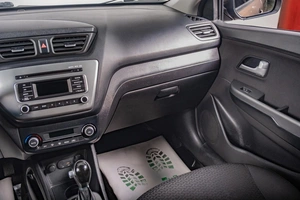 Седан Kia Rio 2016 года, 999000 рублей, Томск