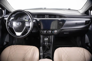 Седан Toyota Corolla 2013 года, 1329000 рублей, Пермь