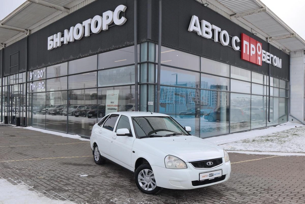 Хэтчбек ВАЗ (LADA) Priora 2015 года, 680000 рублей, Мирное